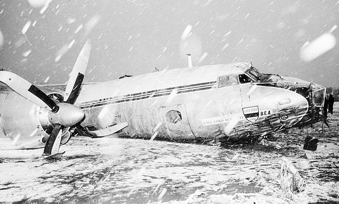 Flugzeugabsturz der Airspeed AS.57 Ambassador Typ „Elizabethan“ in München Riem.